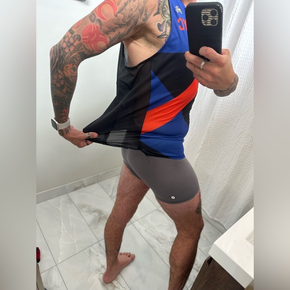 NWT RARE Limited Edition Tracksmith 2021 New York City Marathon Racing Singlet - Picture 4 of 7